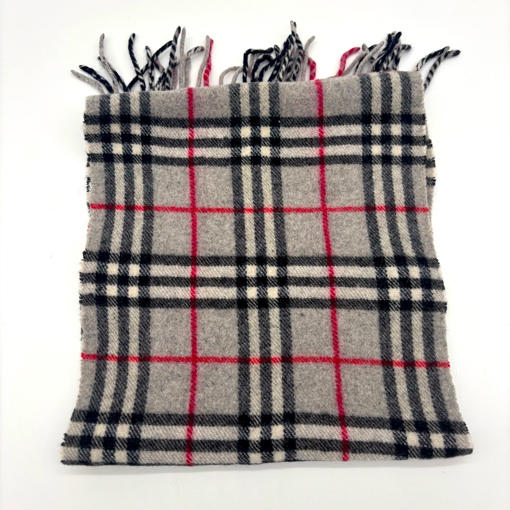 Burberrys Vintage Cashmere Scarf